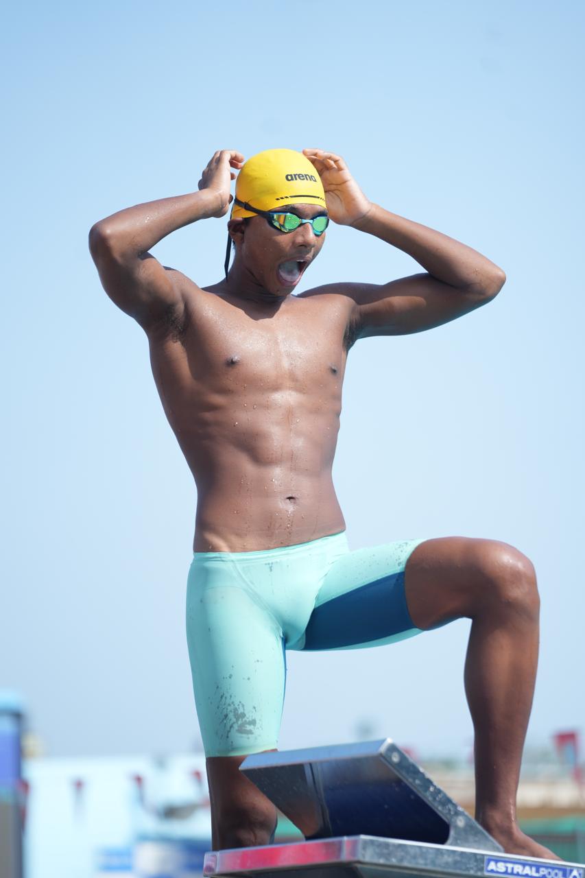 V. Kavin Raj preparing to race